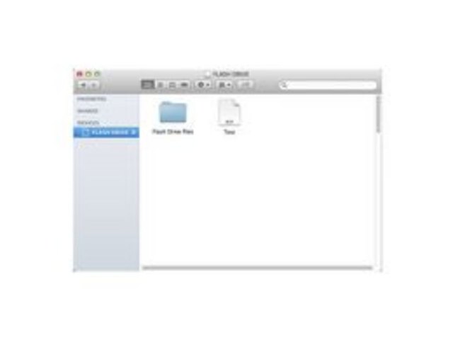 how to access flash drive on mac