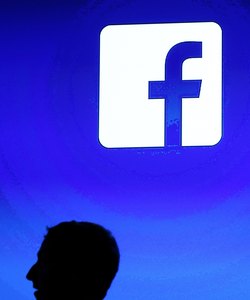 Facebook Announces New Launcher Service For Android Phones