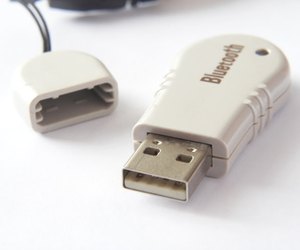 How to Connect a Mouse to a Laptop | Techwalla.com