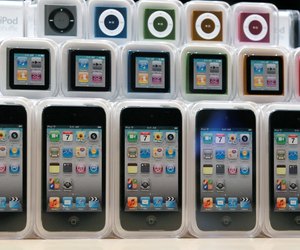 Apple Launches Upgraded iPod