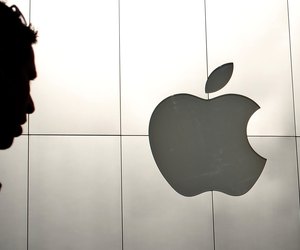 Apple Reports Quarterly Earnings