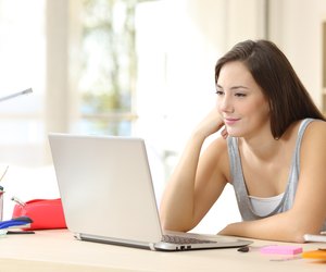 Student studying and learning online