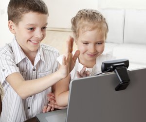 Children communicate with online