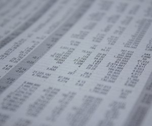 The table with number , stock market analyze.