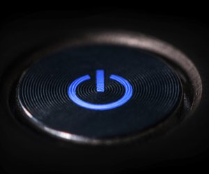 Start button with light