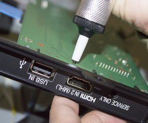 How To Repair Broken HDMI Ports On A TV | Techwalla.com