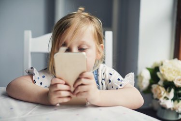 Child on a smartphone