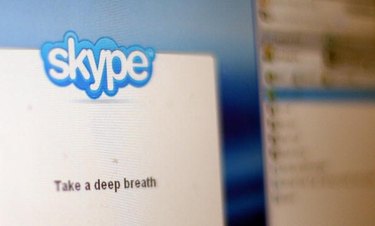 skype sign in invisible