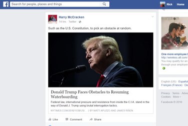 Facebook showing article about Donald Trump
