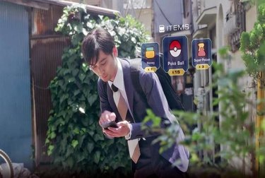 Person playing Pokemon Go