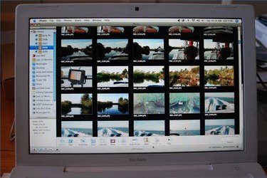 how to download pictures on mac