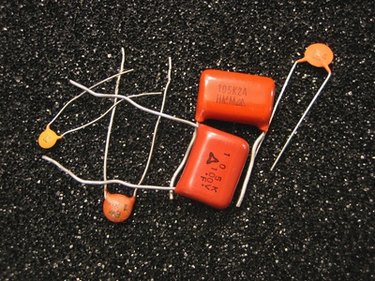 Difference Between AC & DC Capacitors | Techwalla