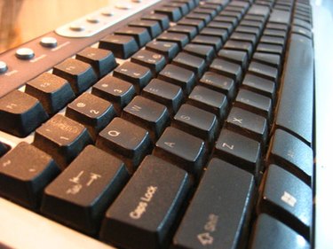 Как включить клавиатуру microsoft wireless keyboard 2000