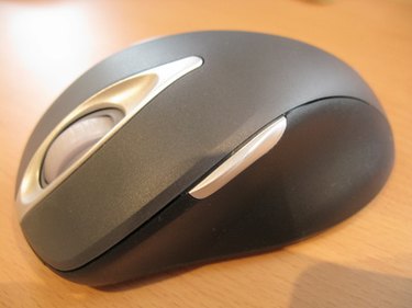 logitech setpoint lock mouse on monitor