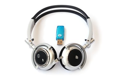 How to connect bluetooth 2025 headphones to toshiba laptop