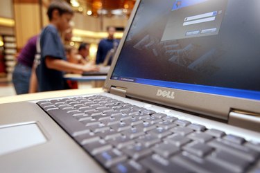 Dell Announces 29% Rise In Second Quarter Profits