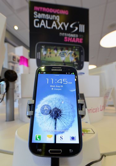 Value Of Samsung Galaxy Phones Declines Rapidly After Patent Verdict
