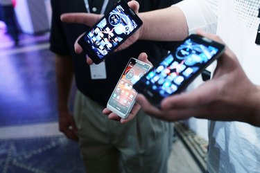 Motorola And Verizon Hold News Conference