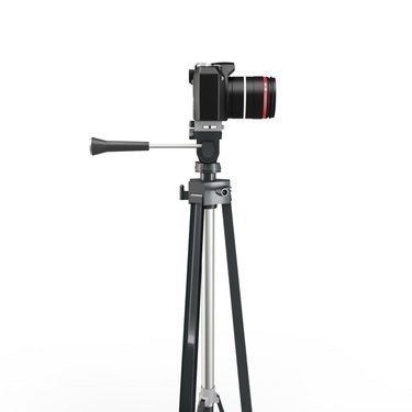 3d detailed camera on tripod