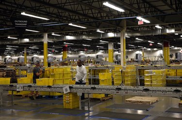 Grand Opening Of Amazon Fulfillment Center Features State Of The Art Technology
