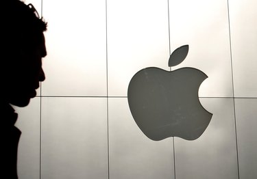 Apple Reports Quarterly Earnings