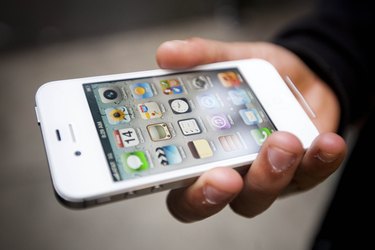 Apple's New iPhone 4s Goes on Sale