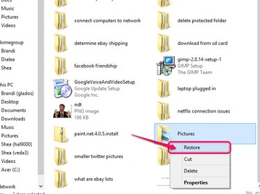 The right-click menu in the Recycle Bin, with Restore highlighted.