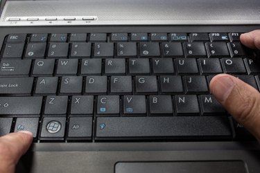 laptop numlock button enable lock num keyboard