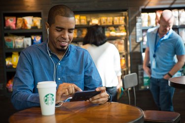 Starbucks uses Google Wi-Fi.