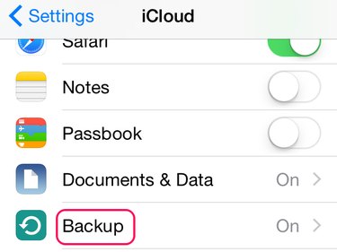 ICloud backup settings.