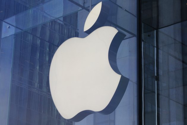 Apple store.