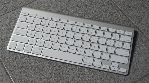 How Does a Wireless Keyboard Work? | Techwalla