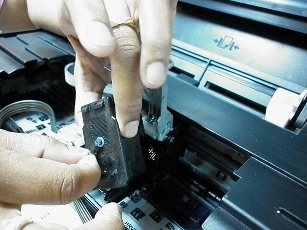 repairer of service hands repairing inkjet cartridge 2