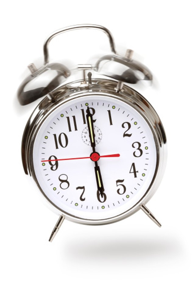 How to Program Alarm Clocks | Techwalla