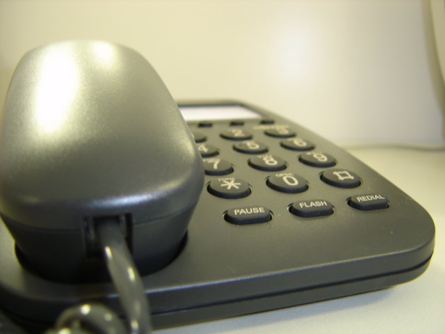 How to Use Call Forwarding on Your Home Phone | Techwalla