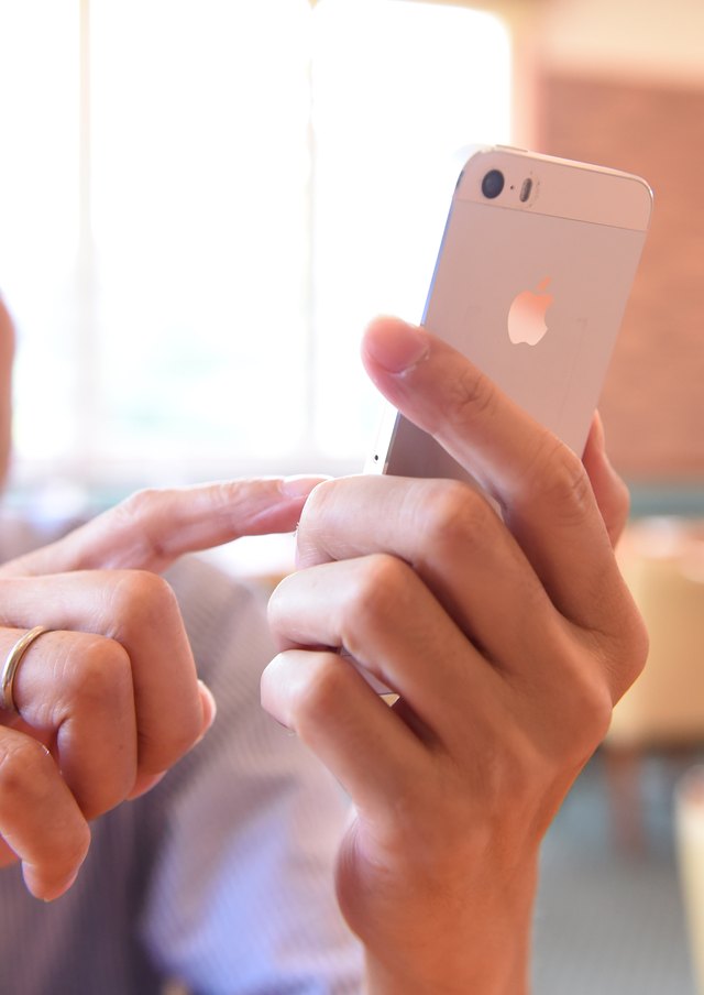 Mobile Deivices Users In Tokyo