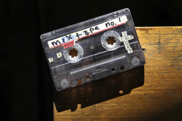 How Do I Transfer Cassette Tapes to CD? | Techwalla