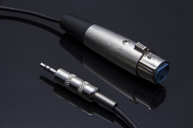 EP 3.5mm (Mini Jack) convert to XLR Connector Microphone Jack