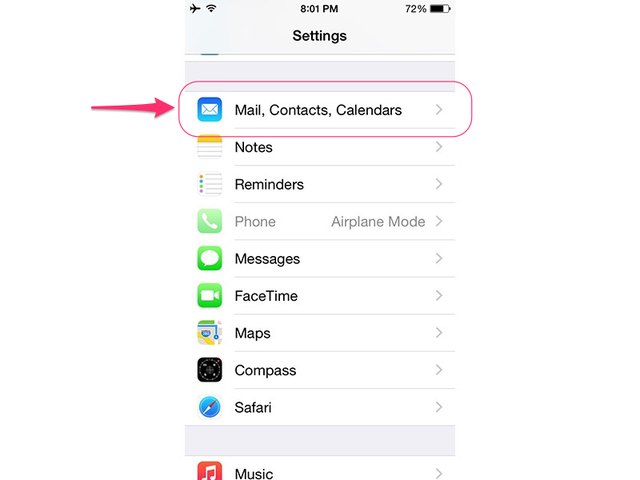how to link up messages on iphone and mac